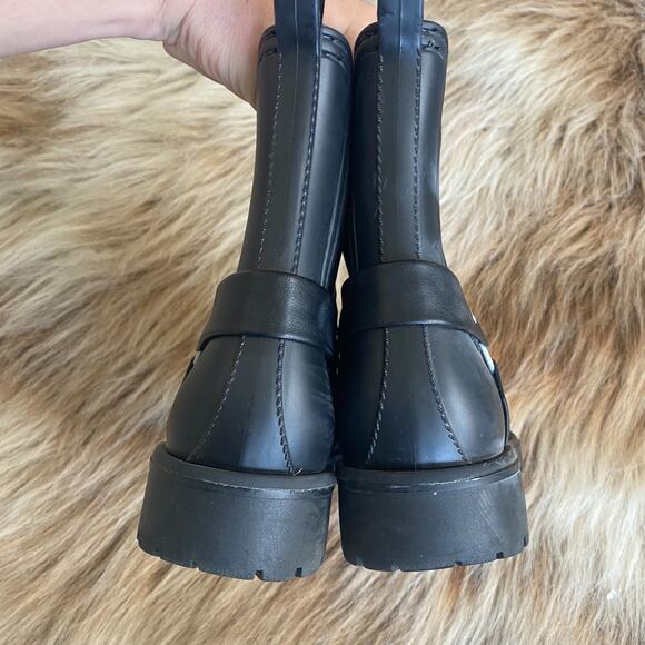 Bernardo Zoe Rain Boot Lug Sole Chelsea Rubber Ankle Bootie in Black - Picture 3 of 7